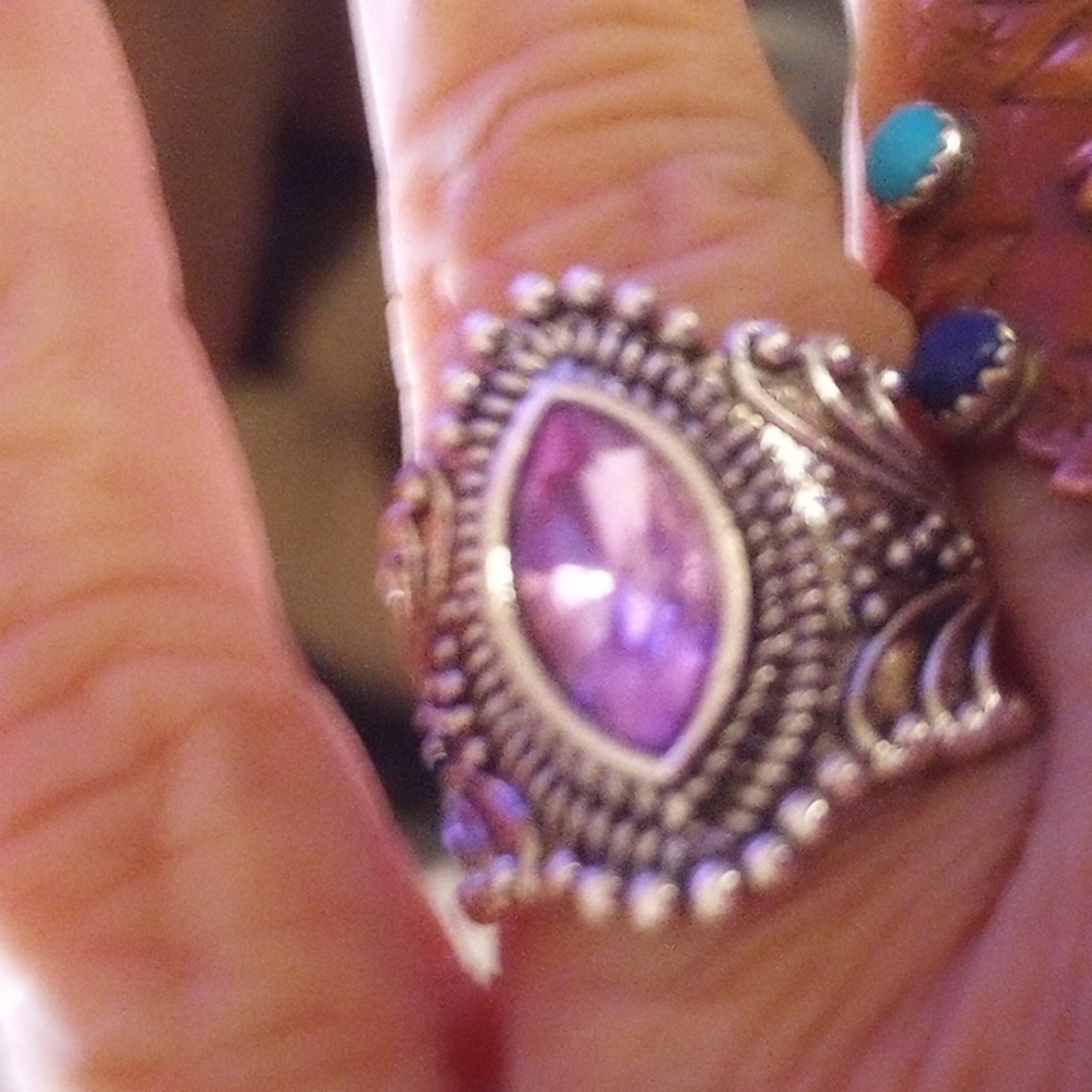 New Size 7 gorgeous antique look with pink stone Ring